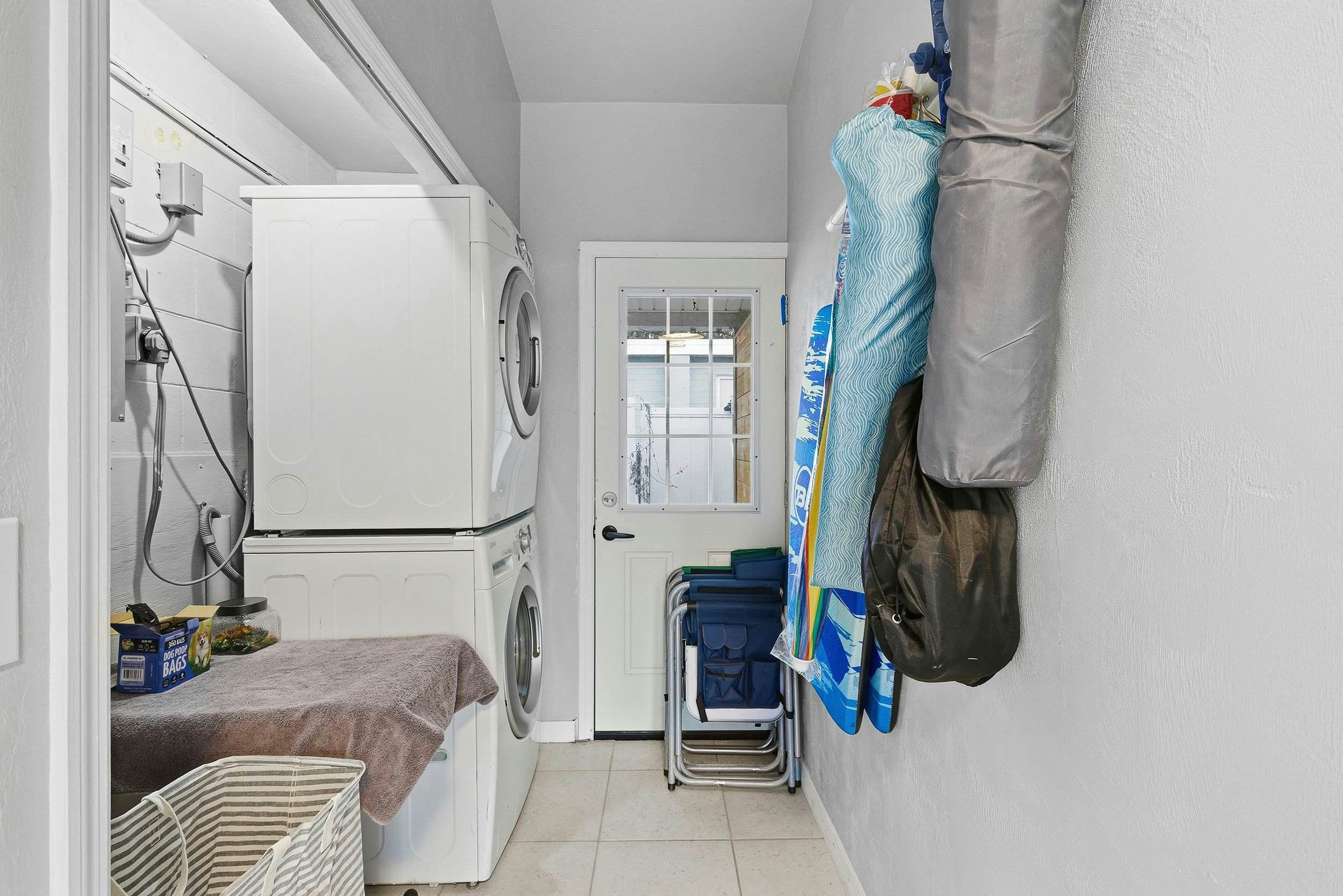 Sun and Fun - The Whole Shell