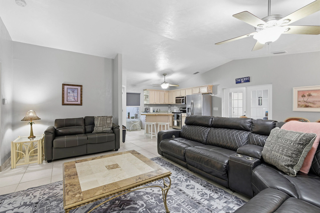 Sun and Fun - The Whole Shell