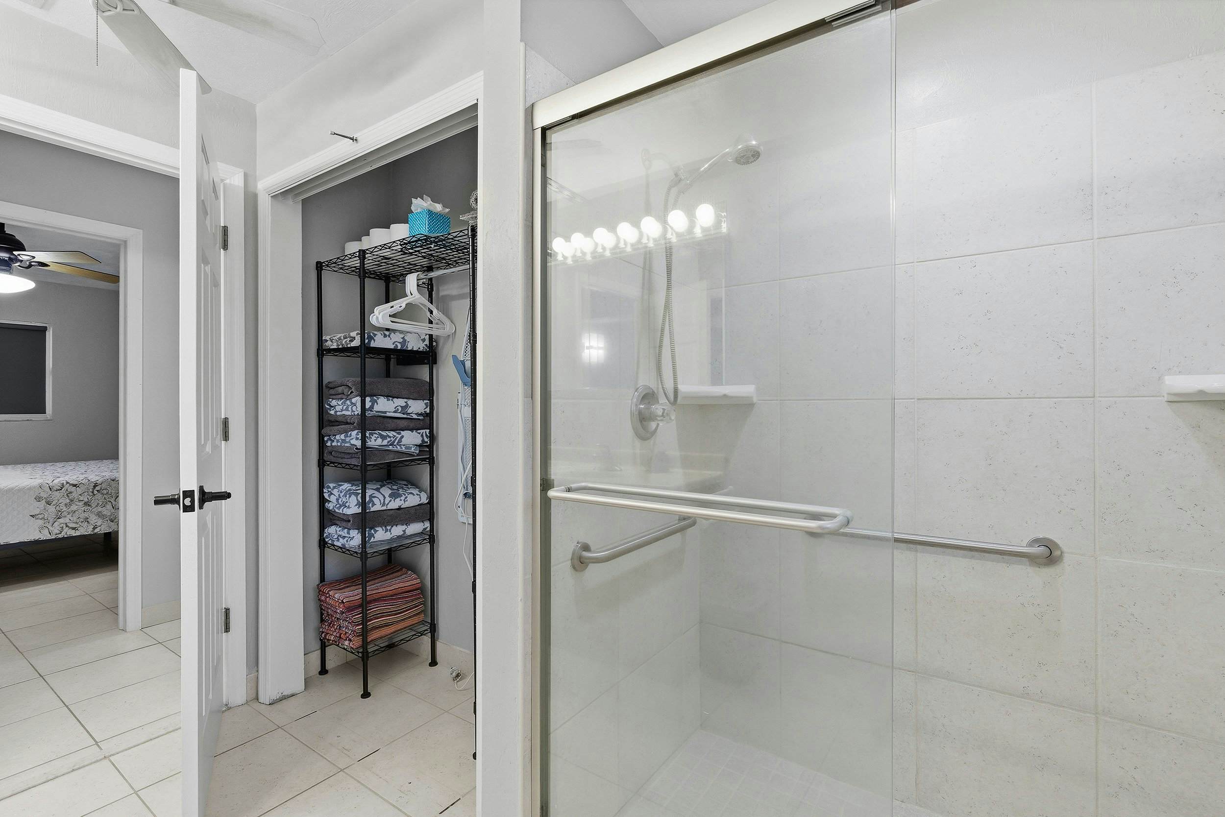 Sun and Fun - The Whole Shell