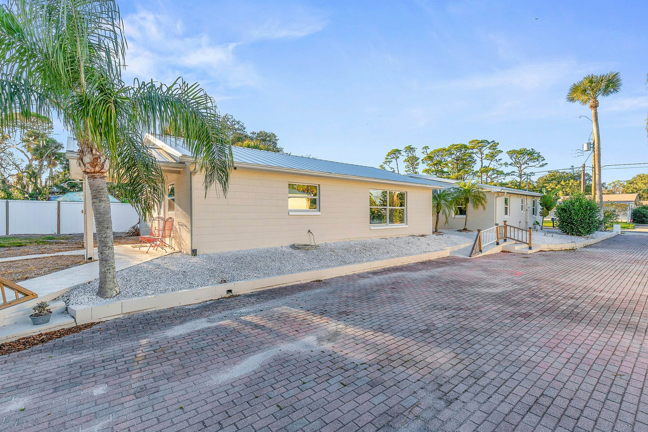 Sun and Fun - The Whole Shell