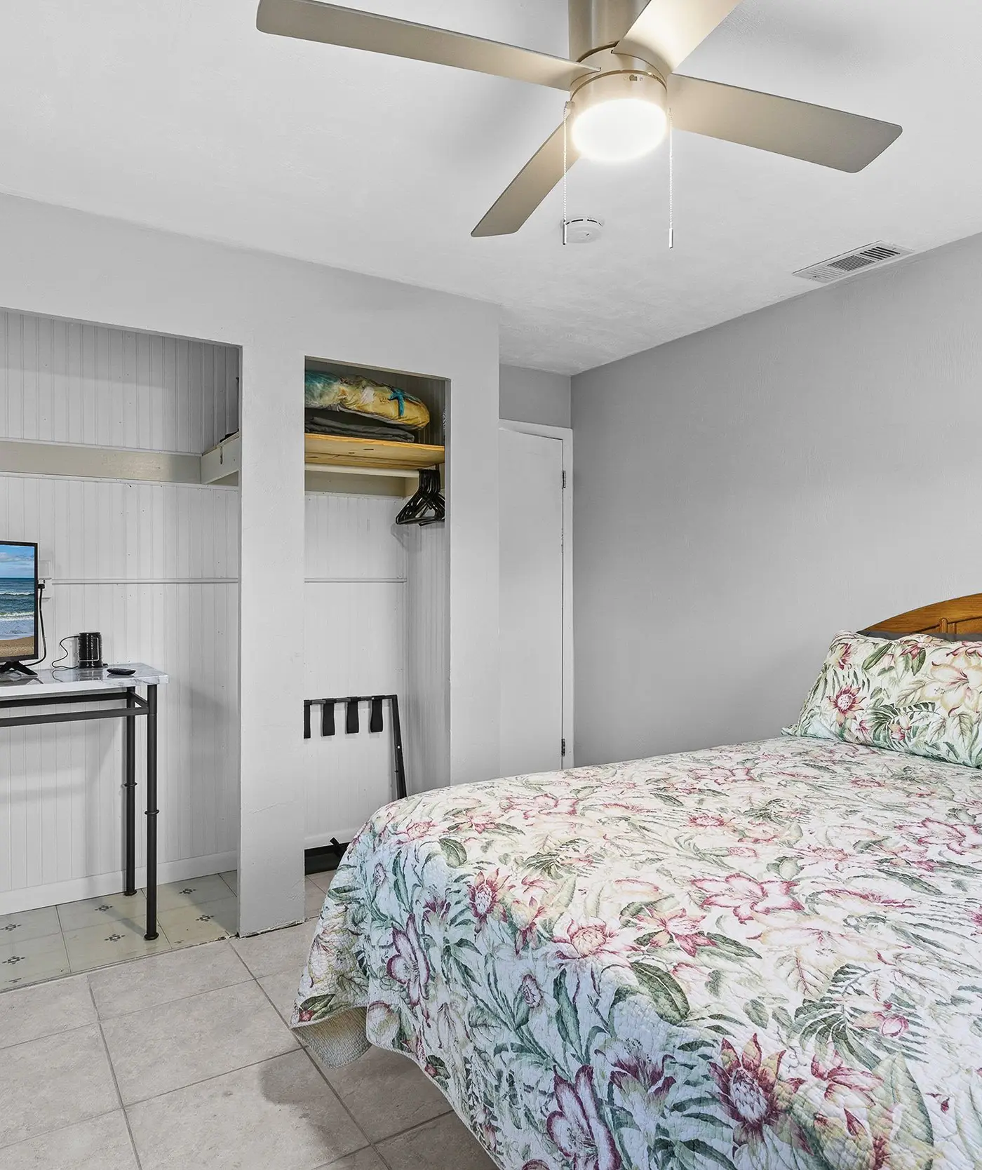 Sun and Fun- Tranquil Turtle