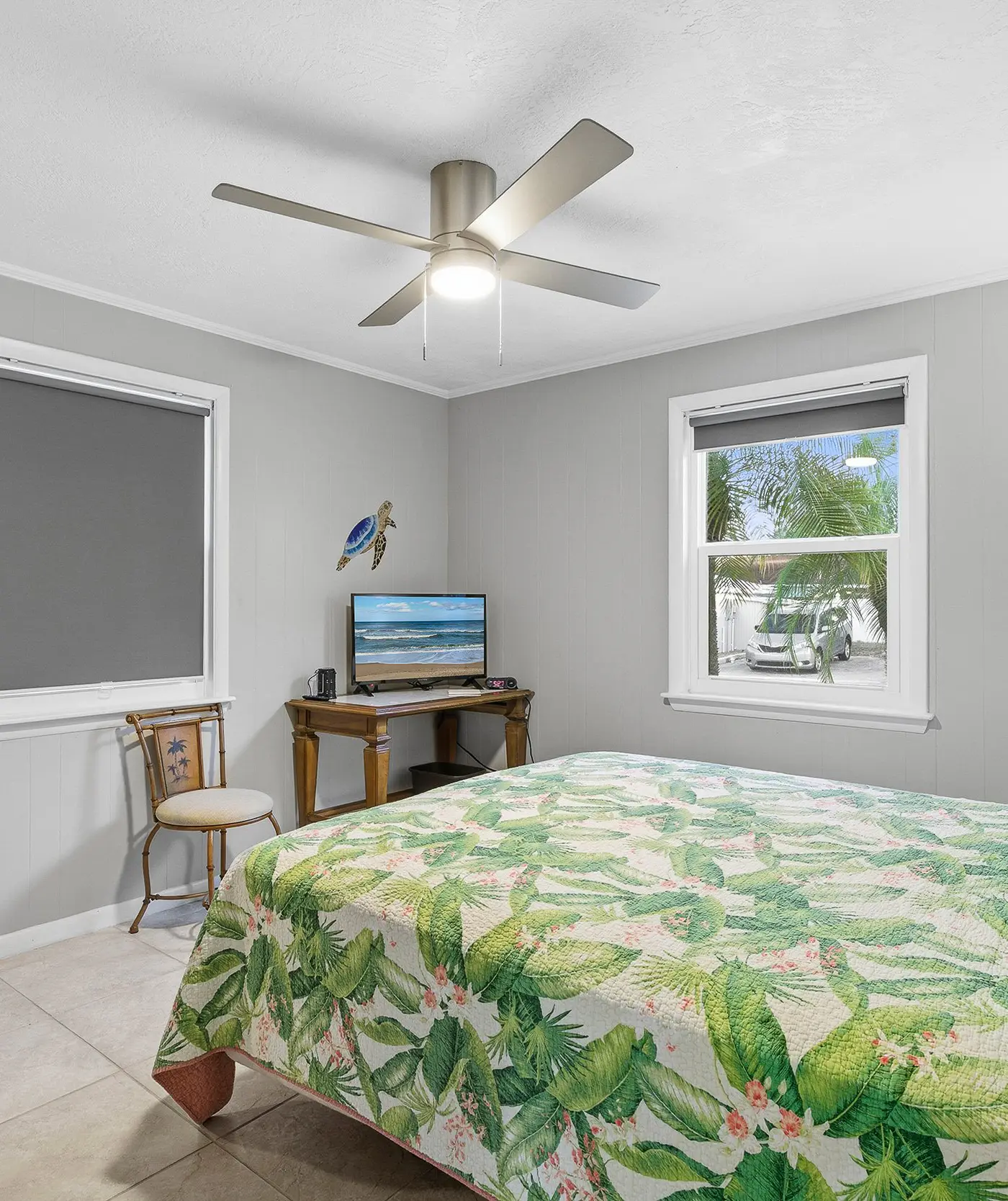 Sun and Fun- Tranquil Turtle