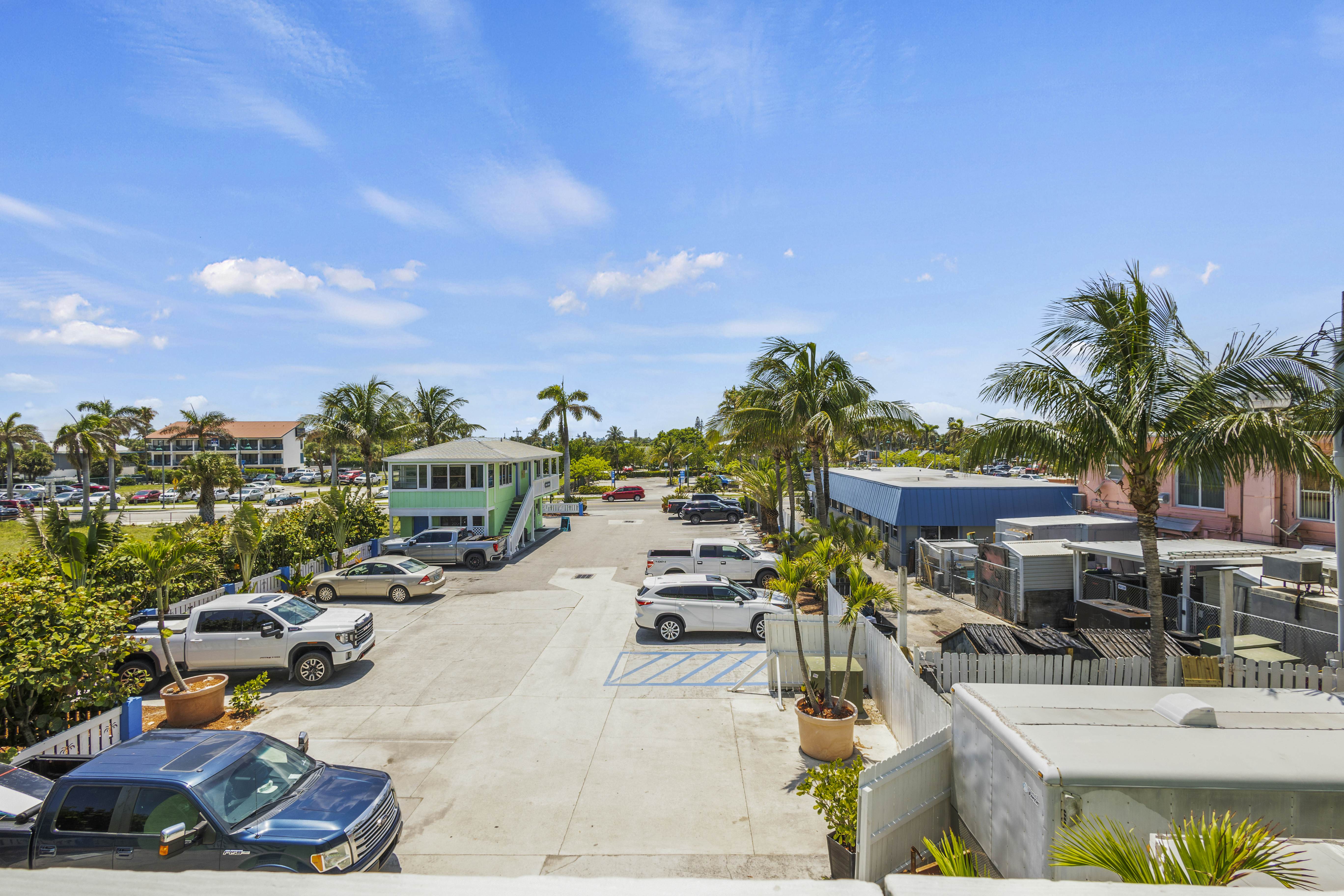 Oceanfront Inn Room #18- Ocean View Balcony, 2 Full Beds