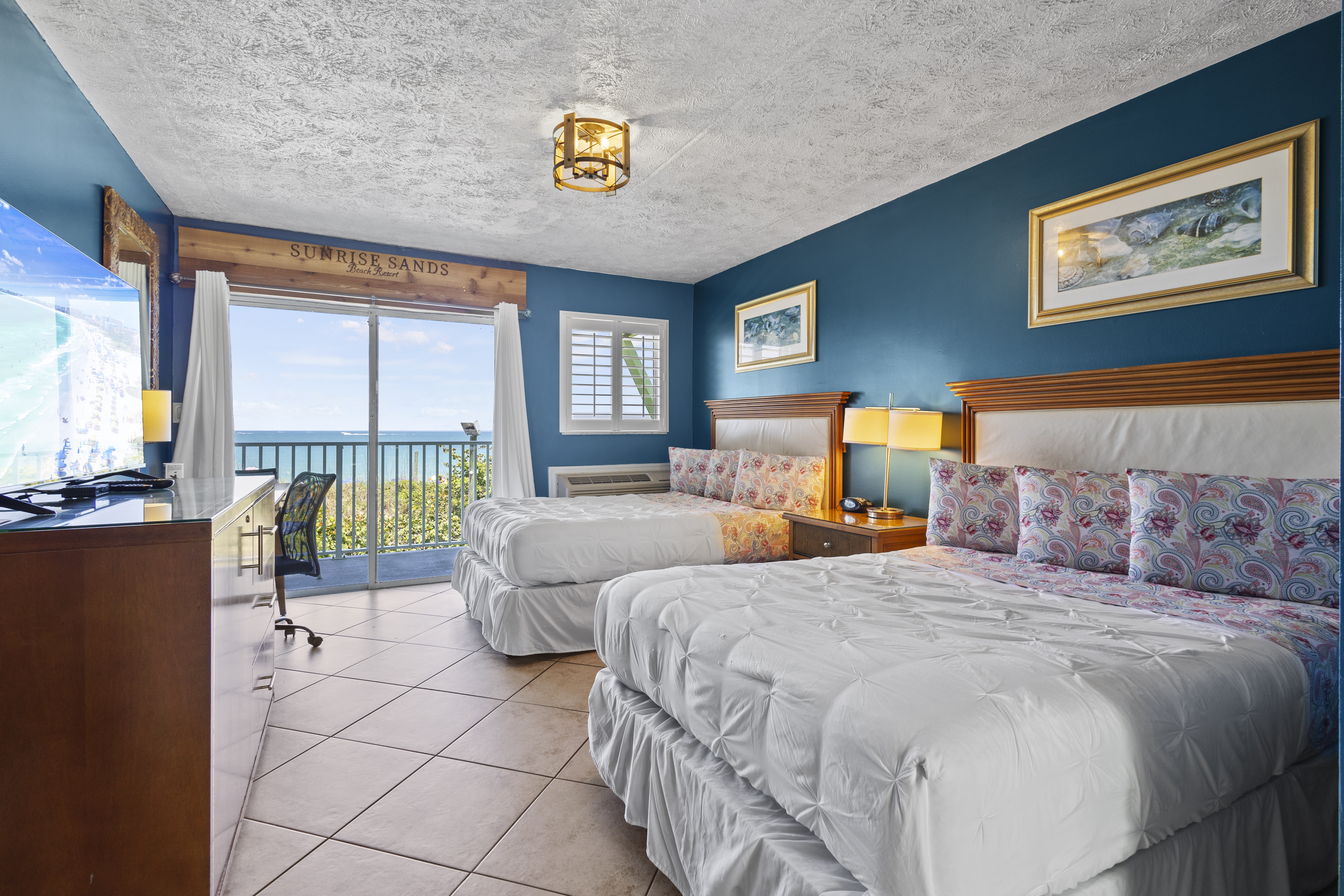 Oceanfront Inn Room #20- Ocean View Balcony, 2 Full Beds
