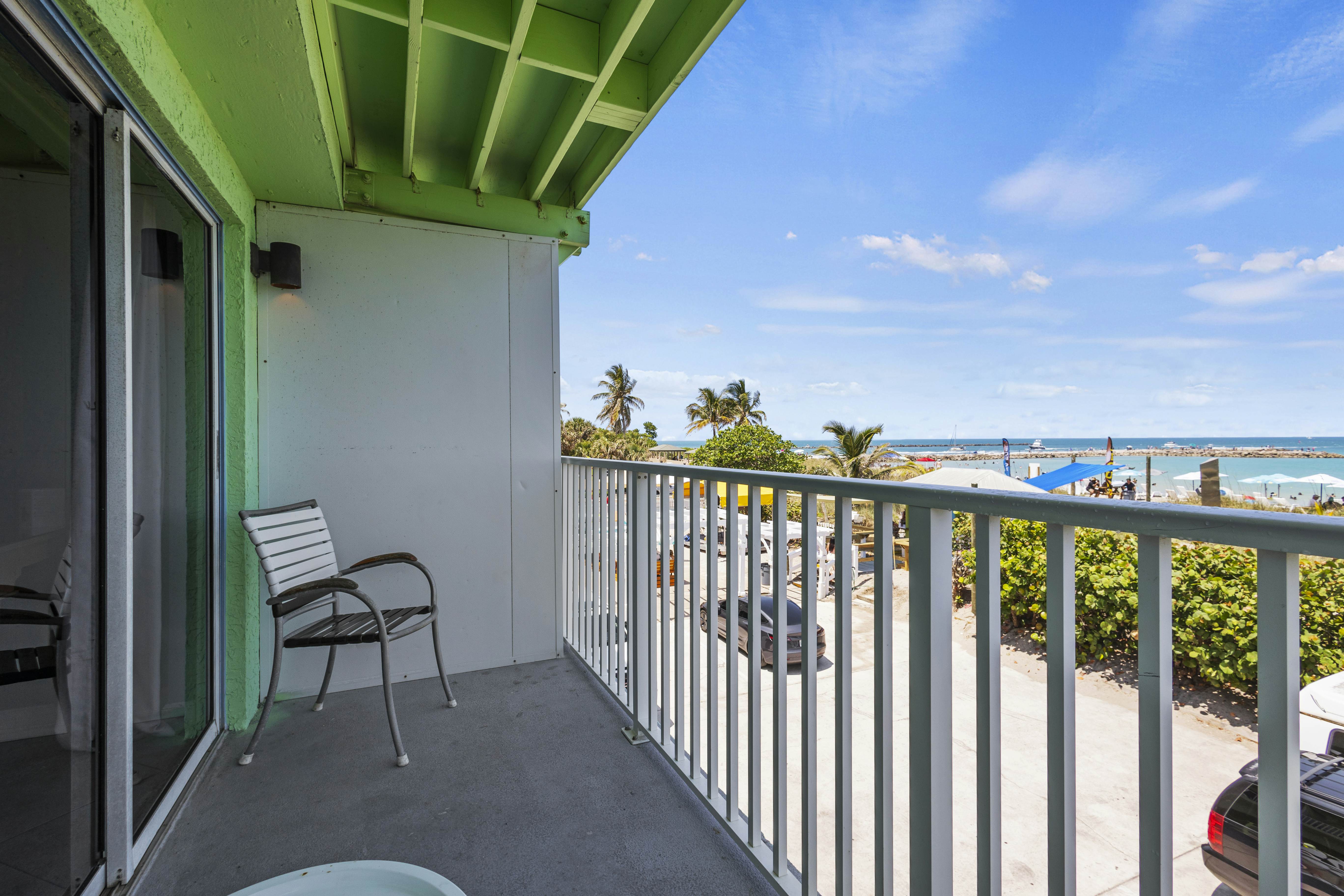 Oceanfront Inn Room #20- Ocean View Balcony, 2 Full Beds