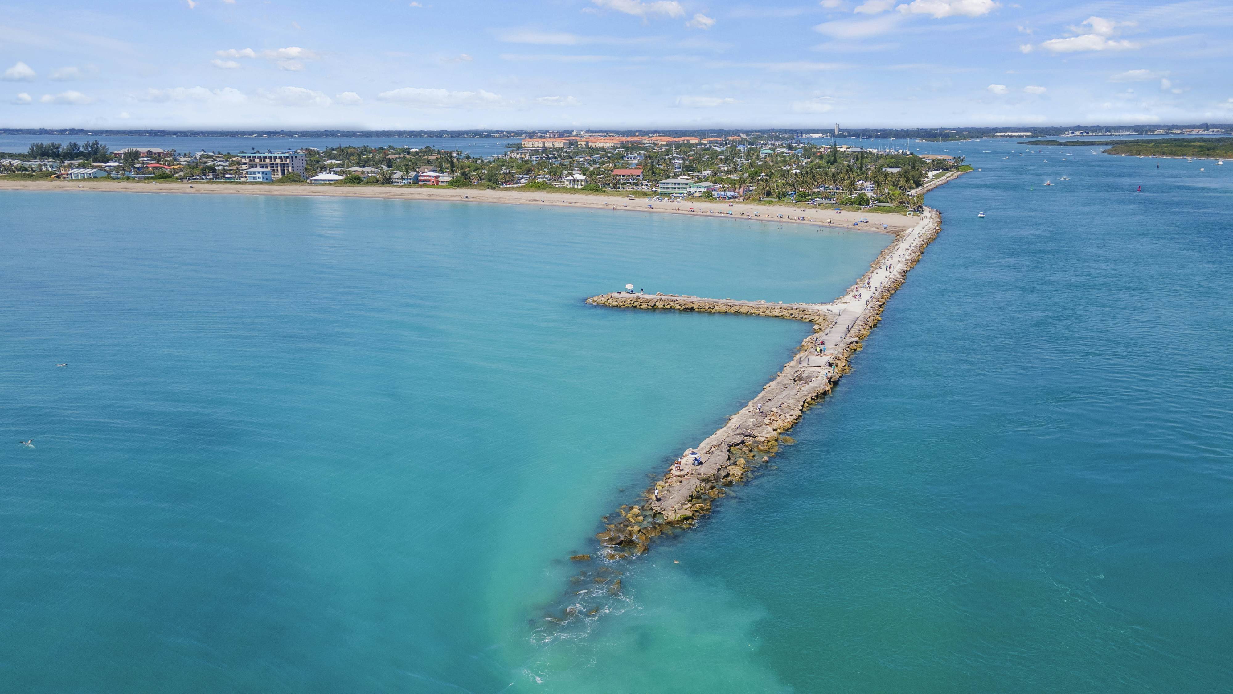Oceanfront Inn Room #22- Ocean View Balcony, 2 Full Beds