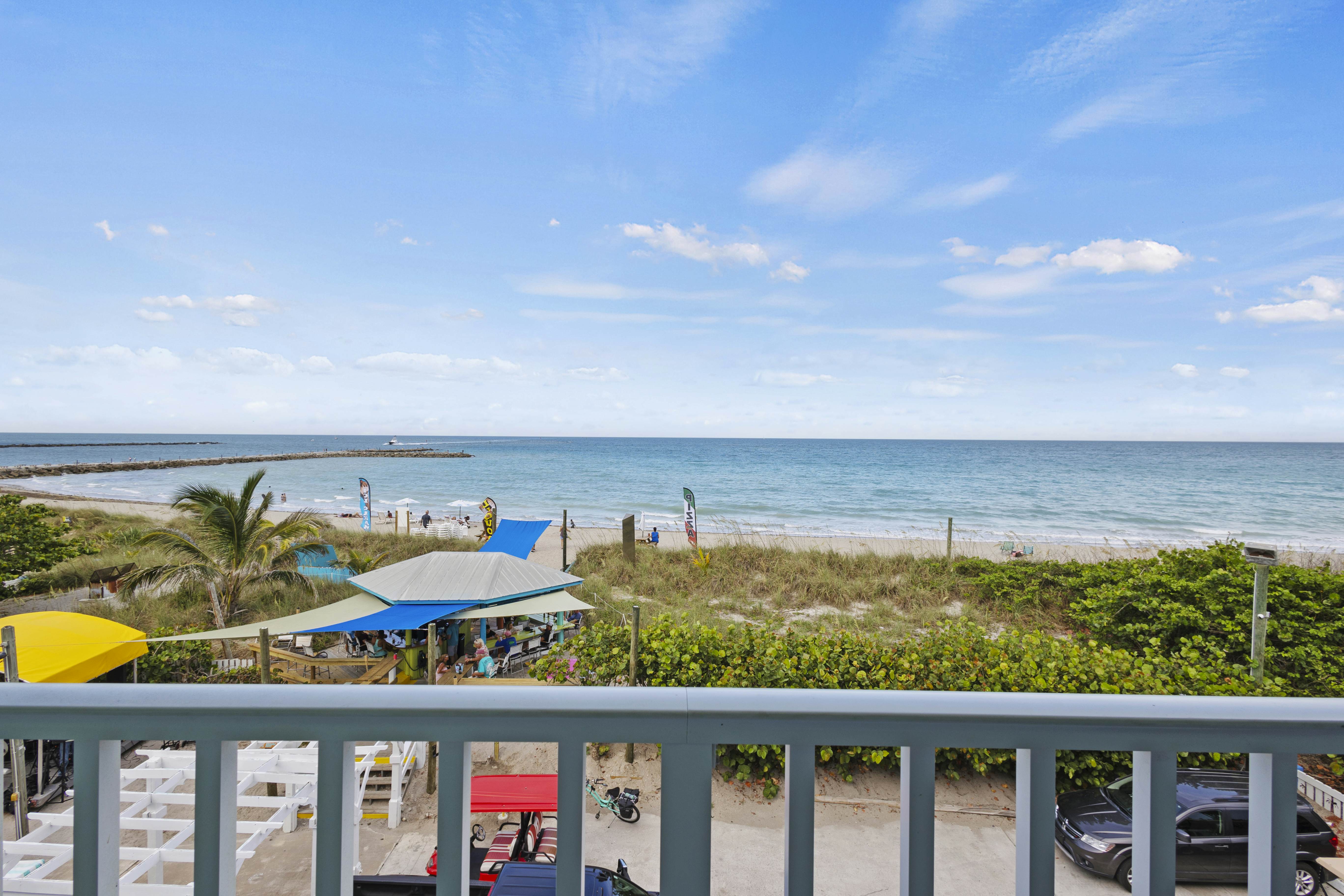Oceanfront Inn Room #22- Ocean View Balcony, 2 Full Beds