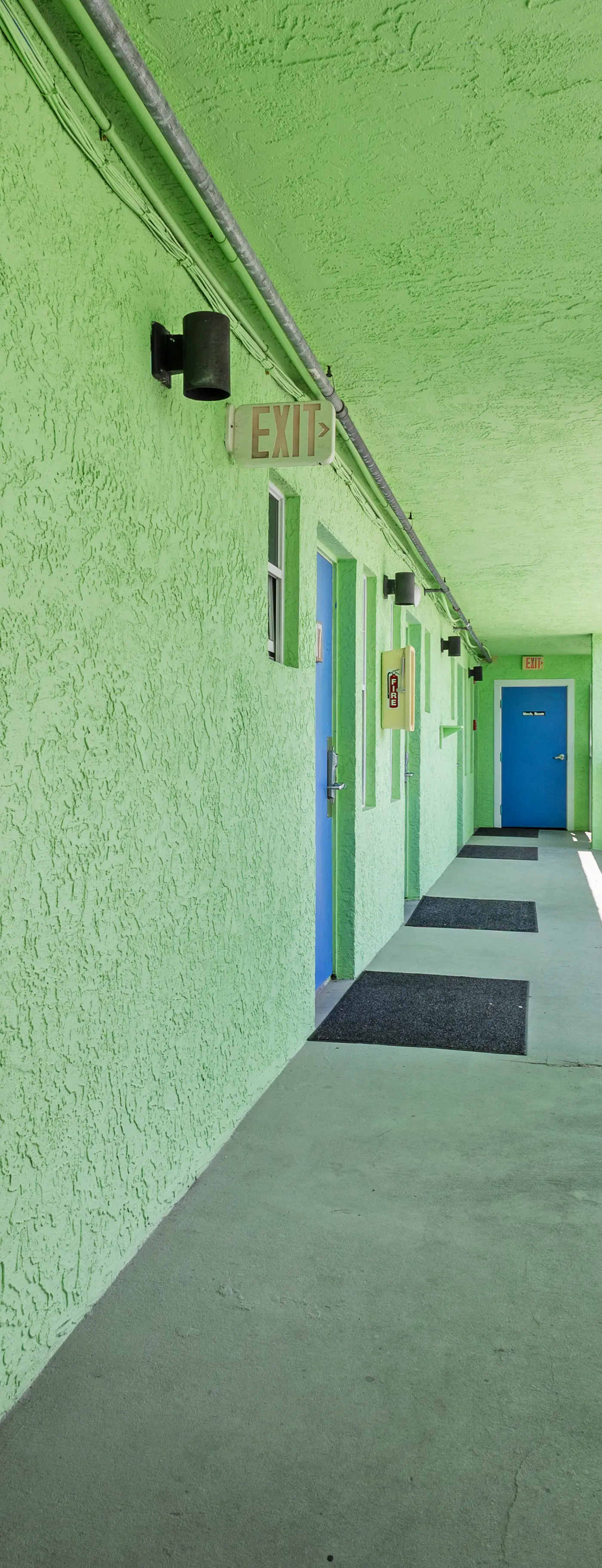 Oceanfront Inn Room #17- Ocean View Balcony, King Bed