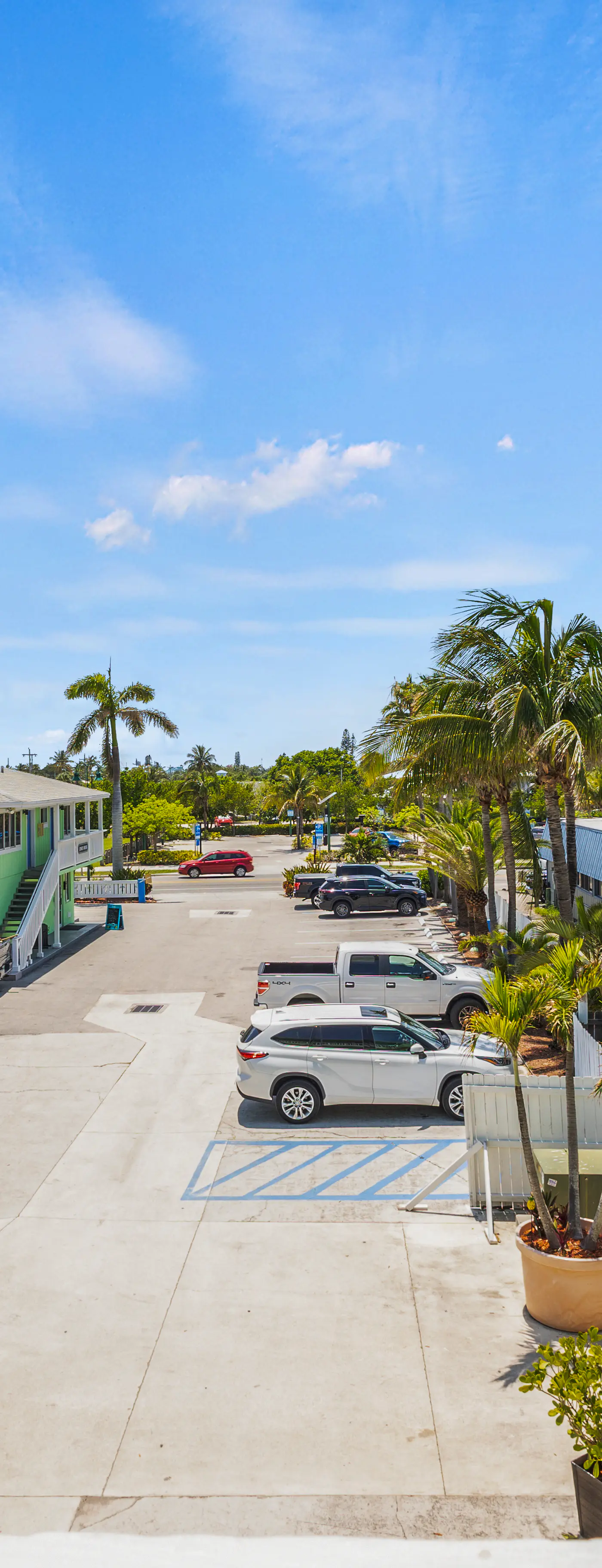 Oceanfront Inn Room #17- Ocean View Balcony, King Bed