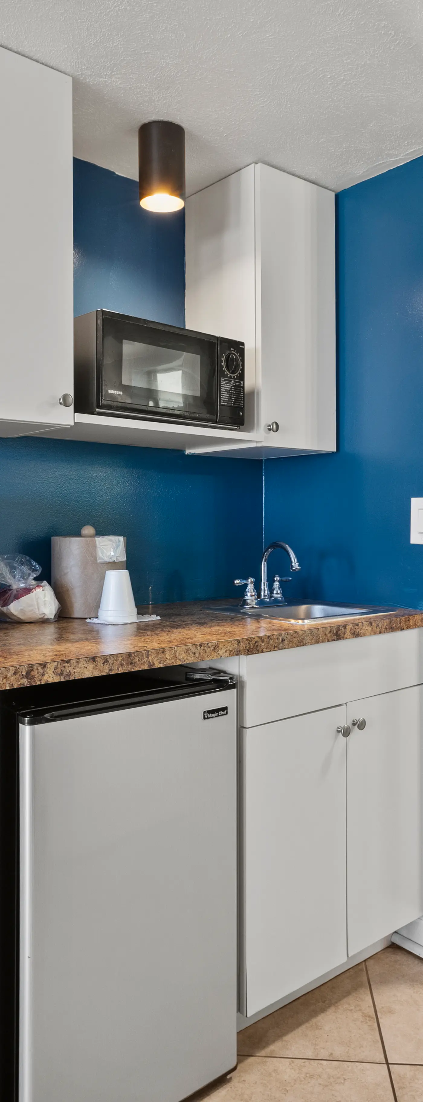 Oceanfront Inn Room #17- Ocean View Balcony, King Bed