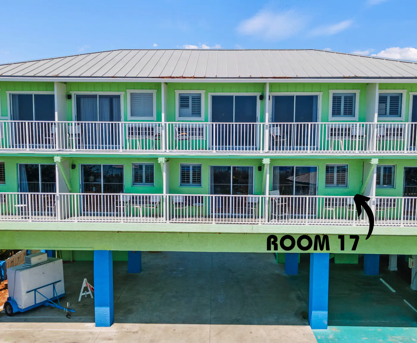 Oceanfront Inn Room #17- Ocean View Balcony, King Bed
