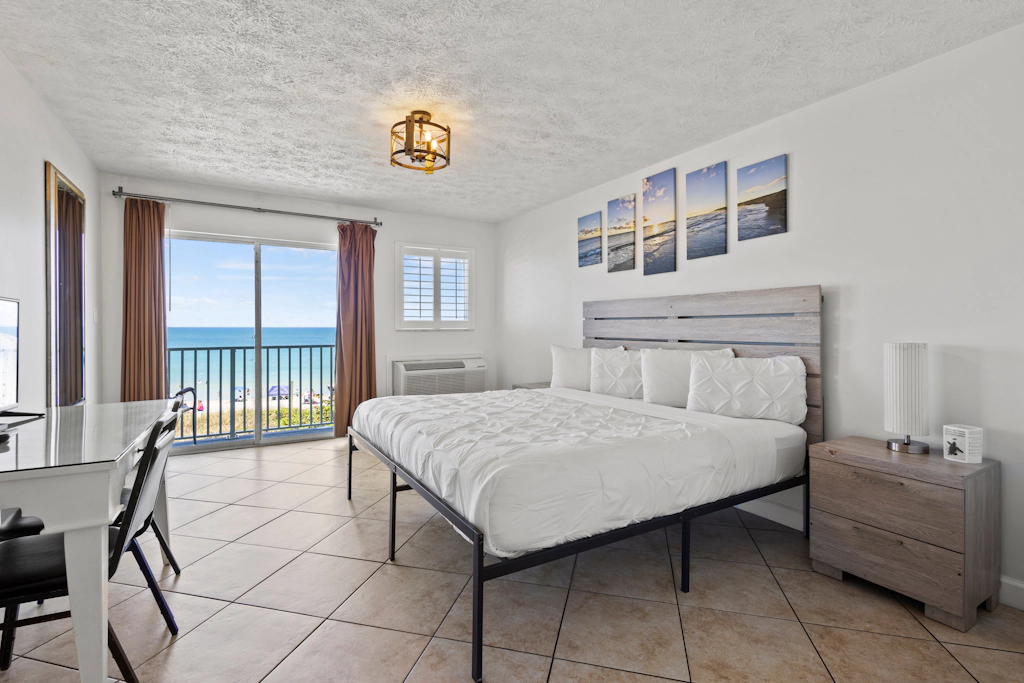 Oceanfront Inn Room #25- Ocean View Balcony, King Bed