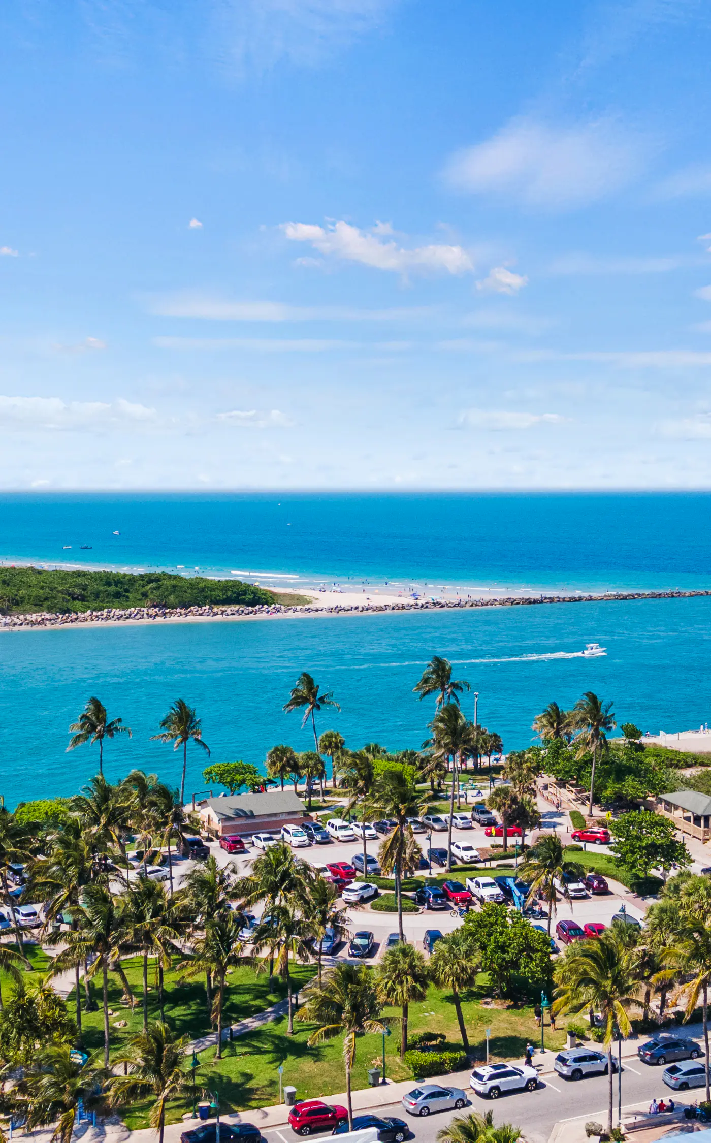 Oceanfront Inn Suite #12- Ocean View Balcony - King Bed