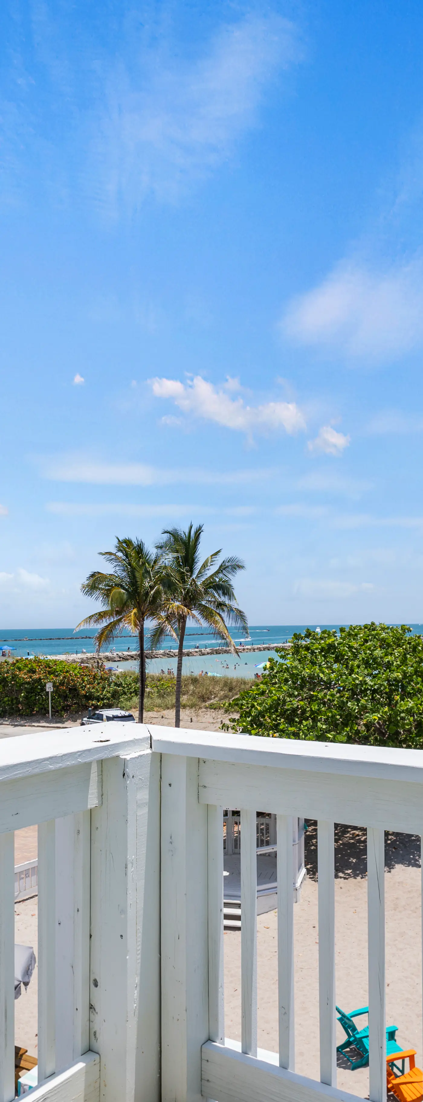 Oceanfront Inn Suite #12- Ocean View Balcony - King Bed