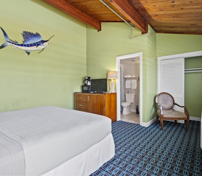 Oceanfront Inn Room #14- Inlet View- King Bed