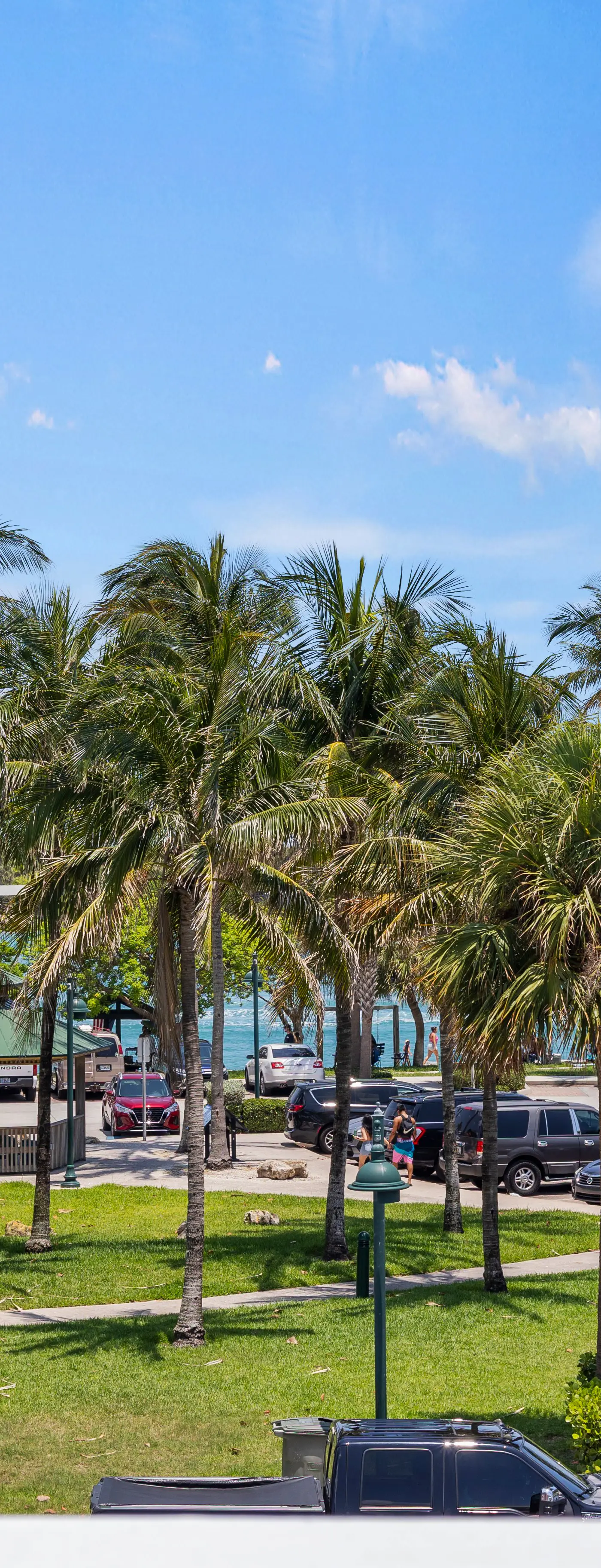 Oceanfront Inn Room #15- Inlet View- King Bed