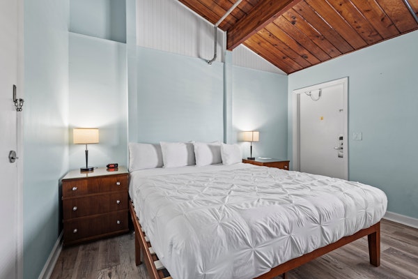 Oceanfront Inn, Standard Room, King Bed, Inlet View, #15