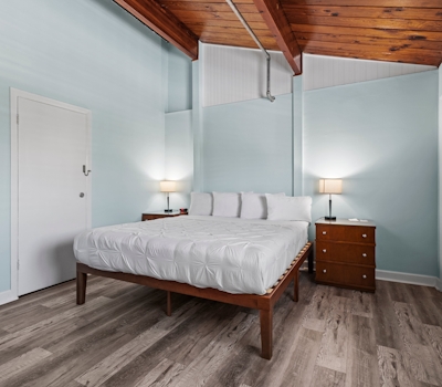 Oceanfront Inn Room #15- Inlet View- King Bed