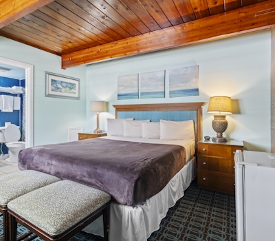 Oceanfront Inn Room #9 - Inlet View - King Bed