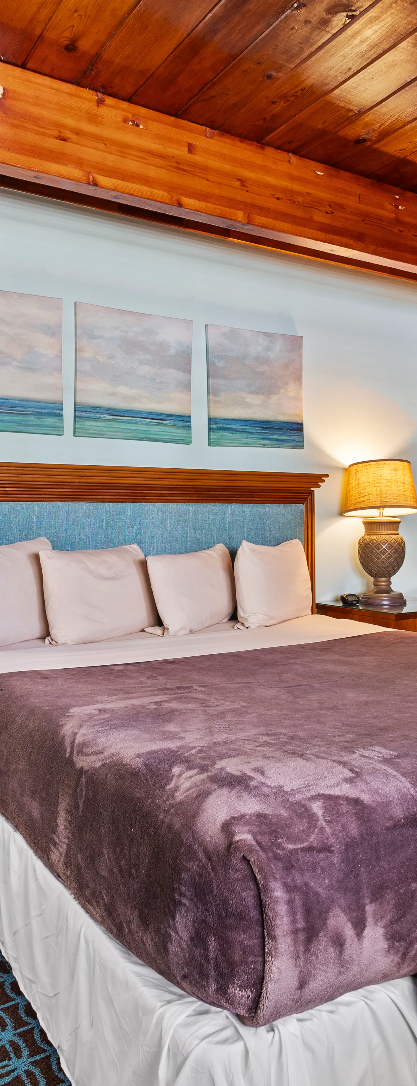 Oceanfront Inn Room #9 - Inlet View - King Bed