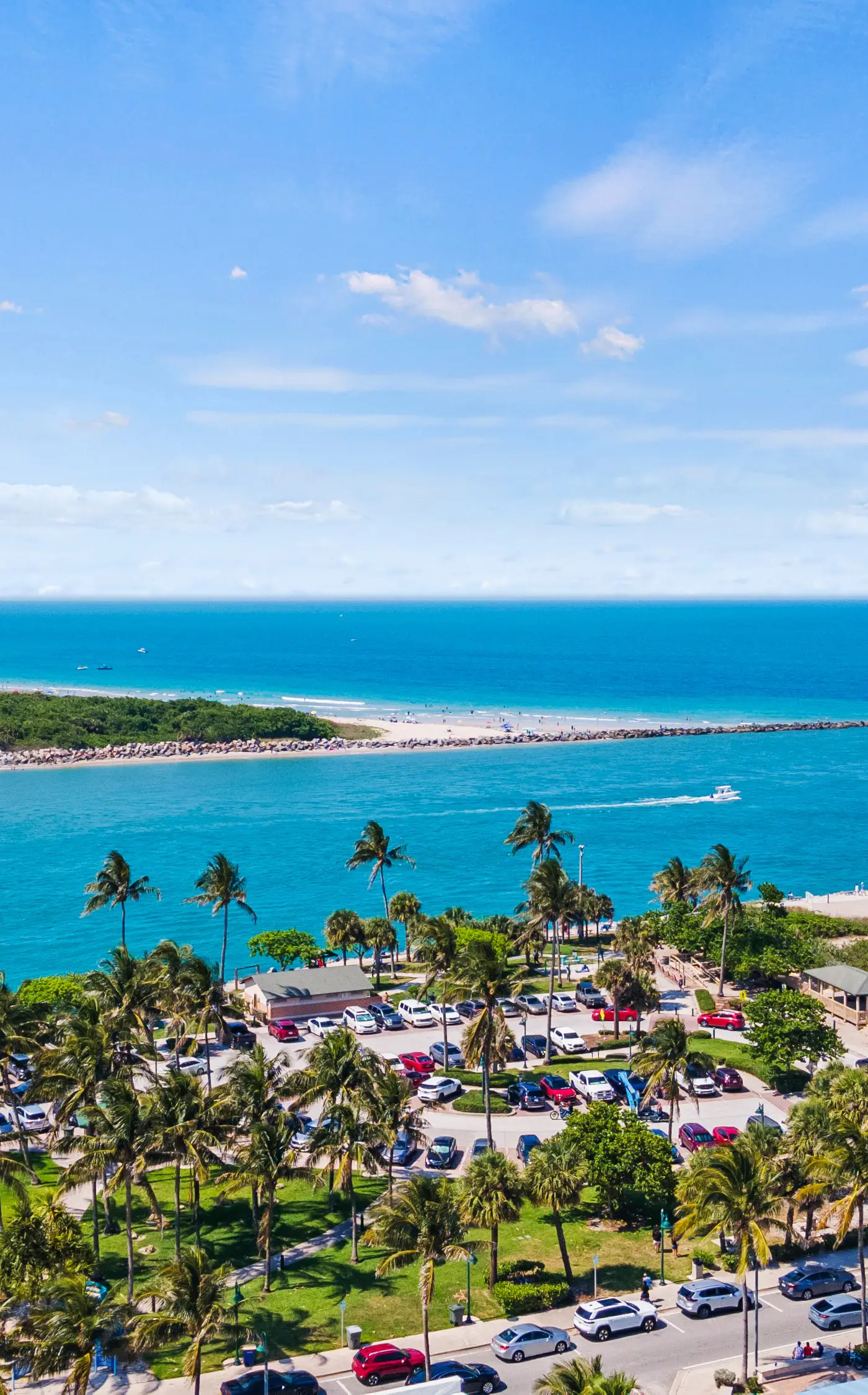 Oceanfront Inn Room #10- Standard Room - King Bed