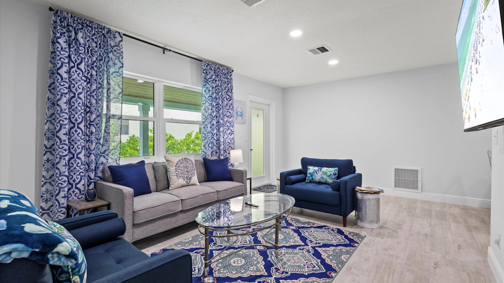 Ocean Drive Villas- Unit A