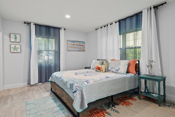 Renovated Beach Villa: 350ft to Ocean, Walk to Inlet & Jetty - 2BR/2BA Near Downtown Fort Pierce