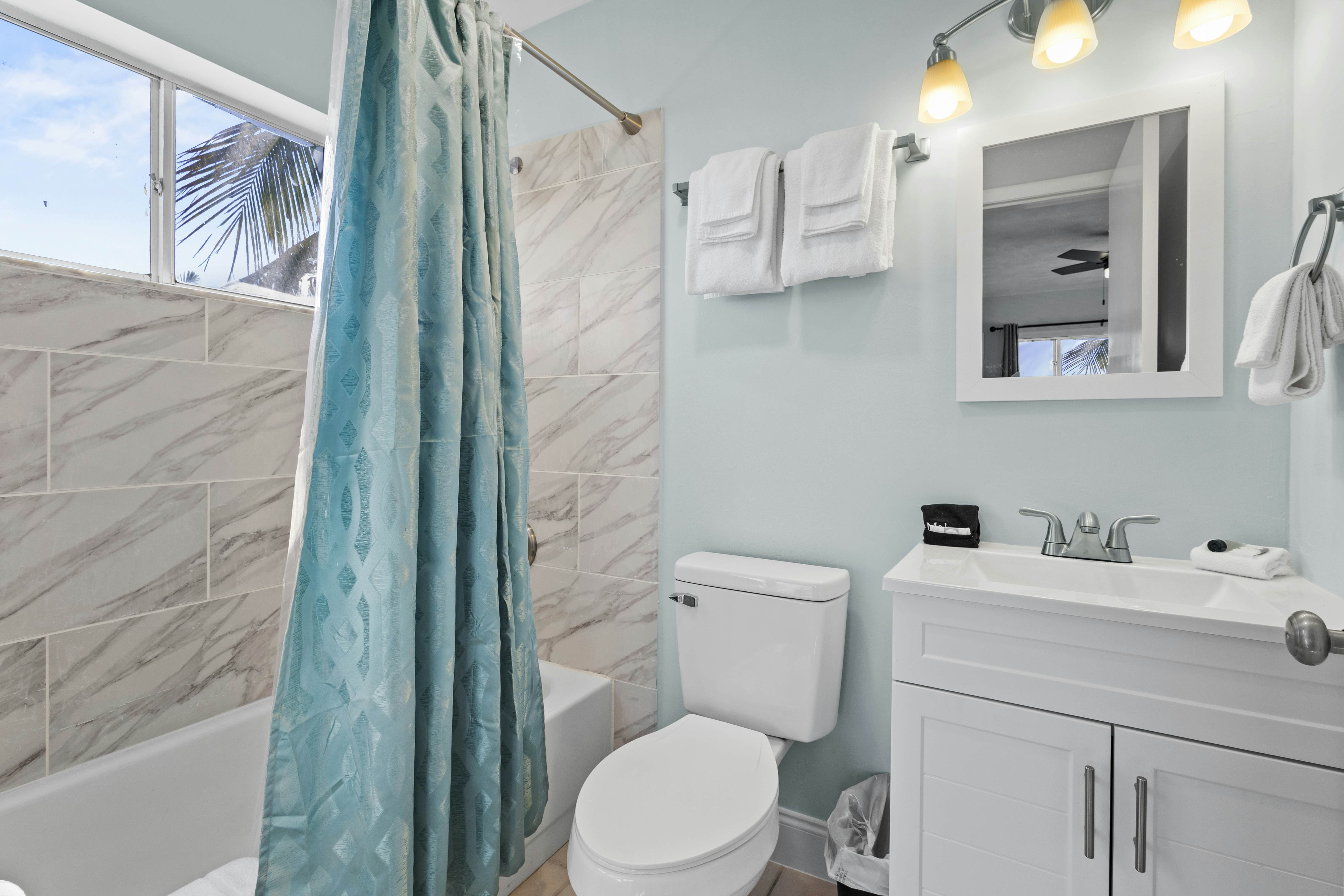 Oceanfront Inn Room #1 - Standard Room, King Bed