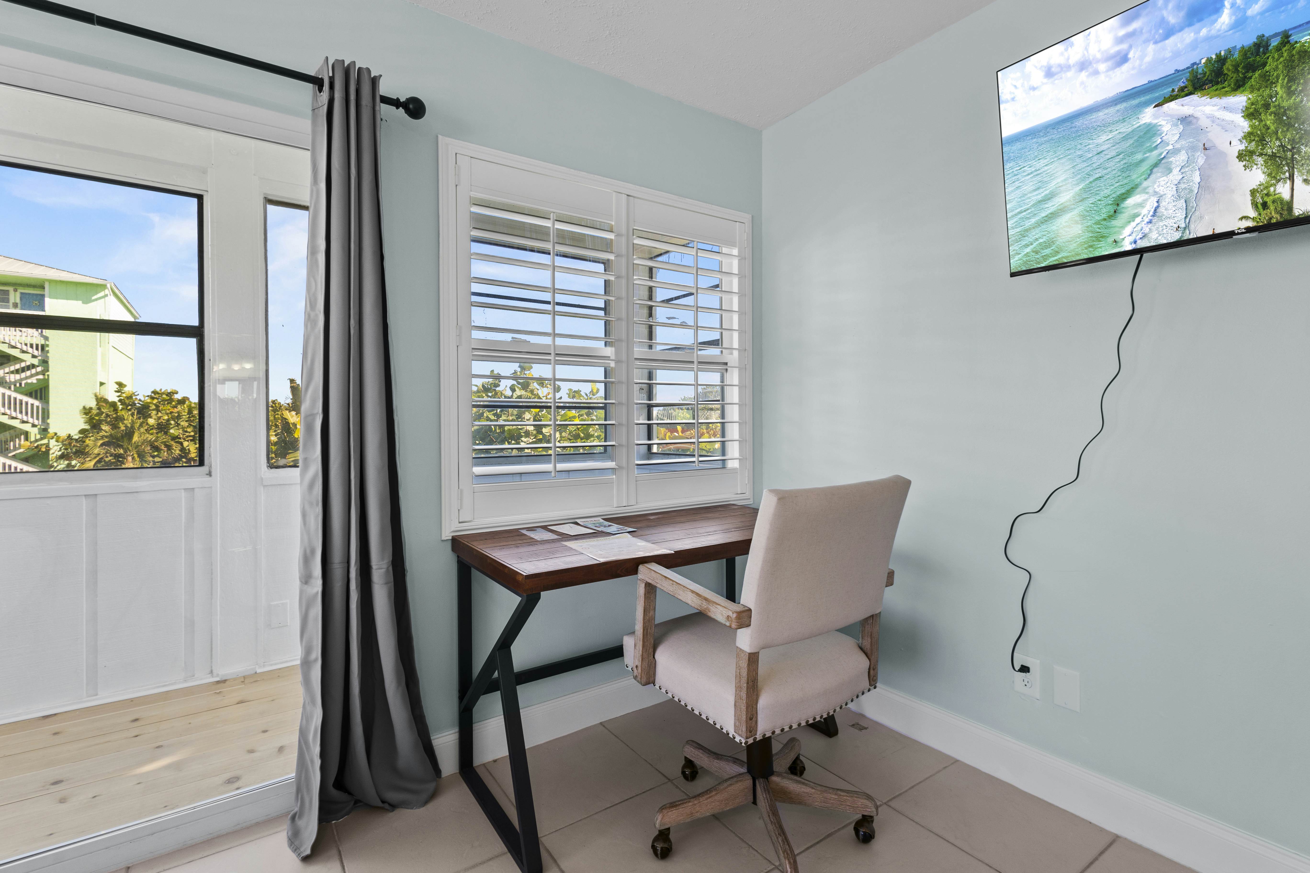 Oceanfront Inn Room #1 - Standard Room, King Bed