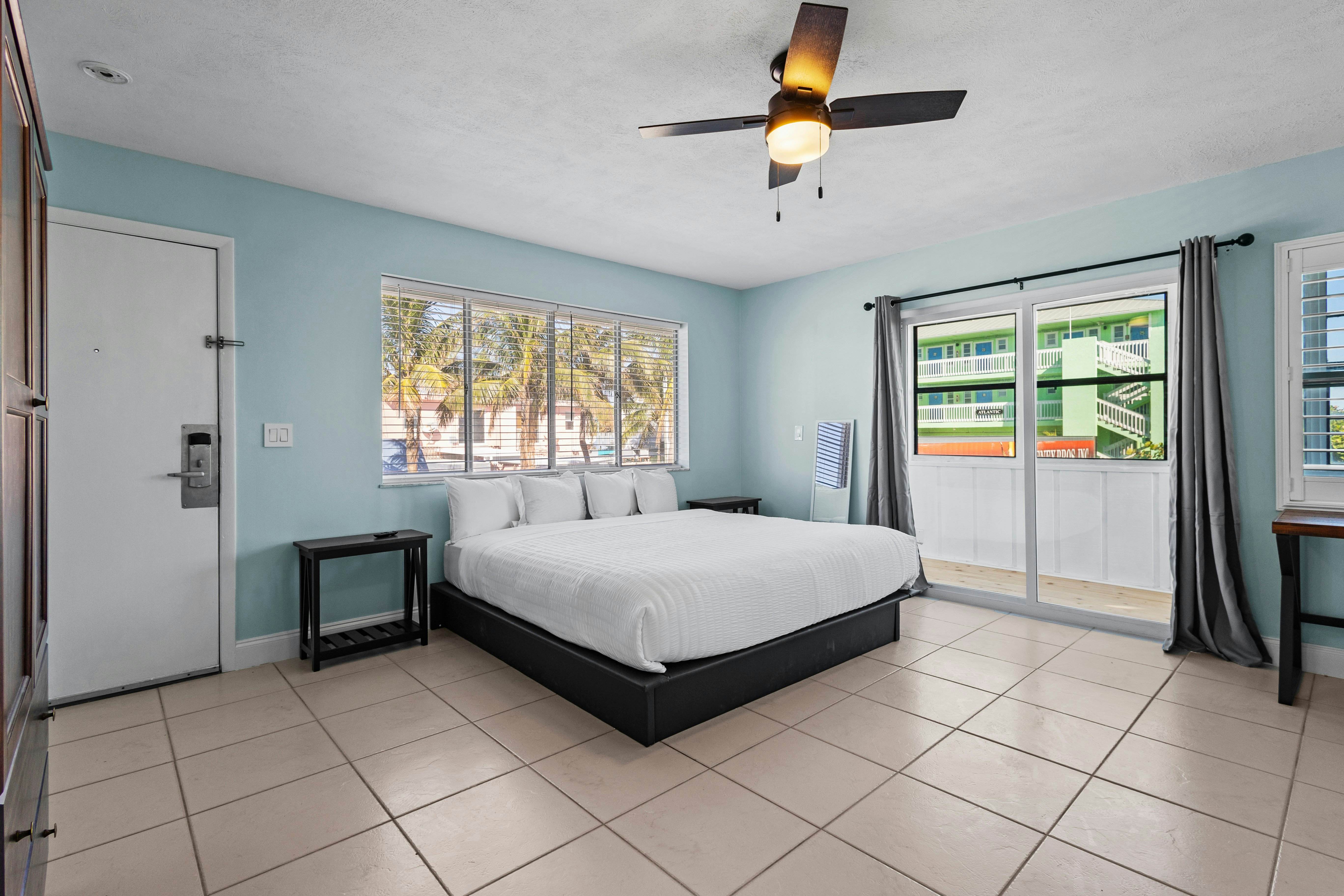 Oceanfront Inn Room #1 - Standard Room, King Bed