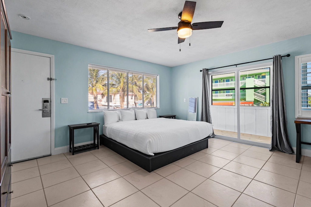 Oceanfront Inn Room #1 - Standard Room, King Bed