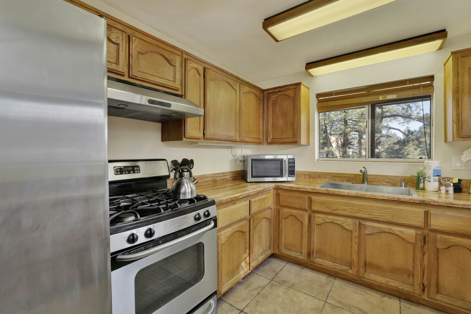 2596-Pine Woods Retreat