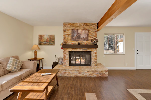 Experience the serene 2596-Pine Woods Retreat in Sugarloaf, with forest views!