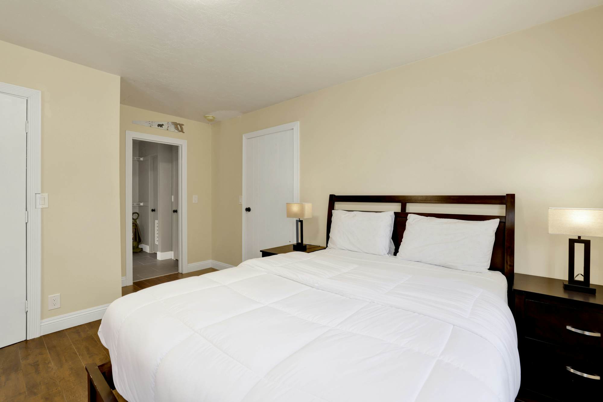 2596-Pine Woods Retreat