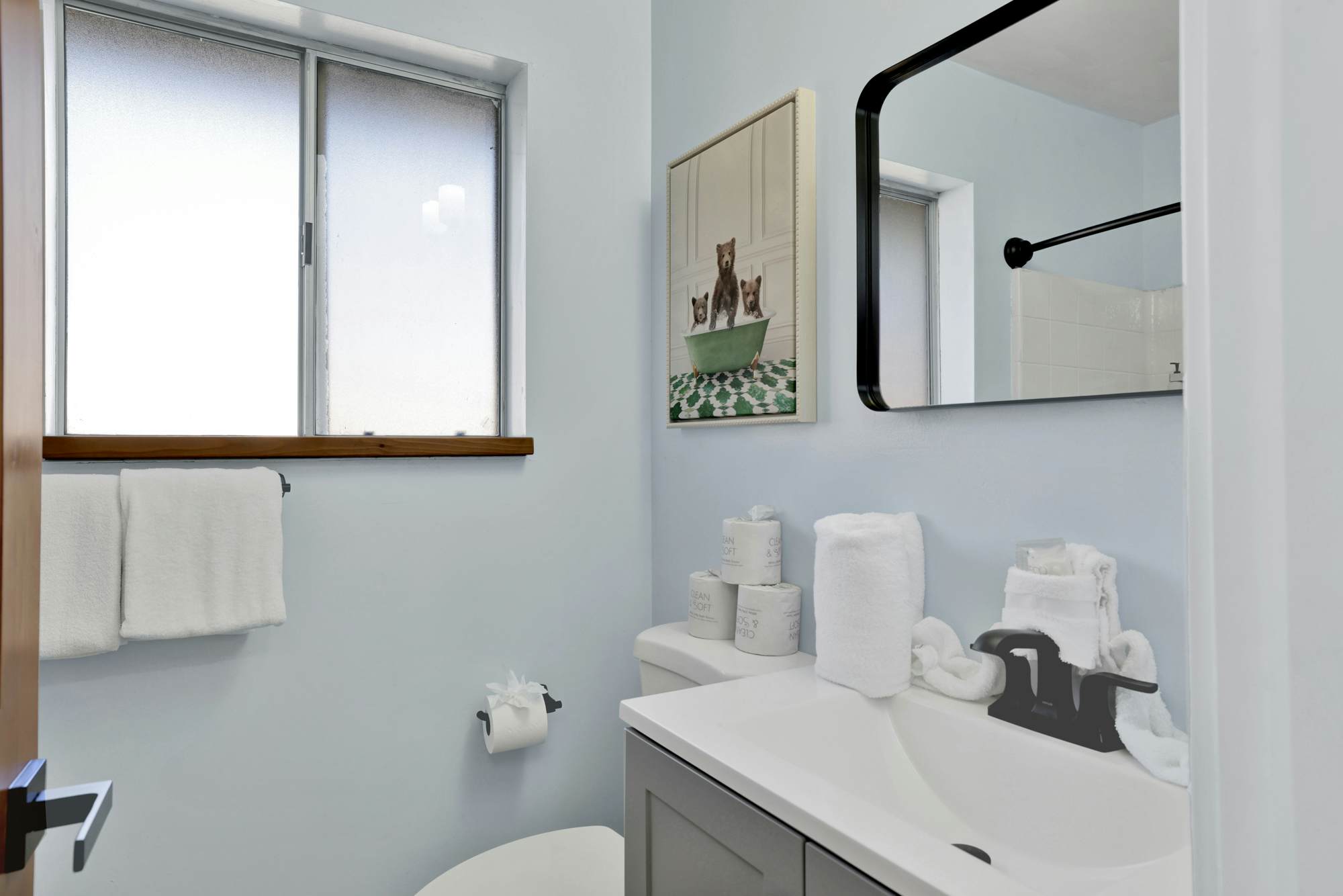 2596-Pine Woods Retreat