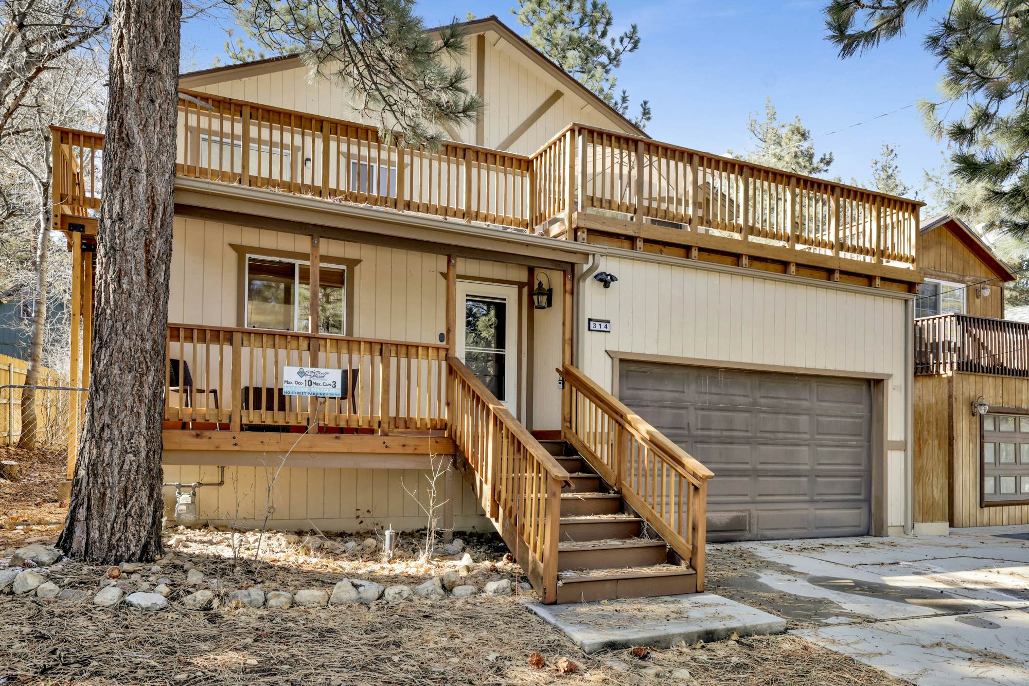 2596-Pine Woods Retreat