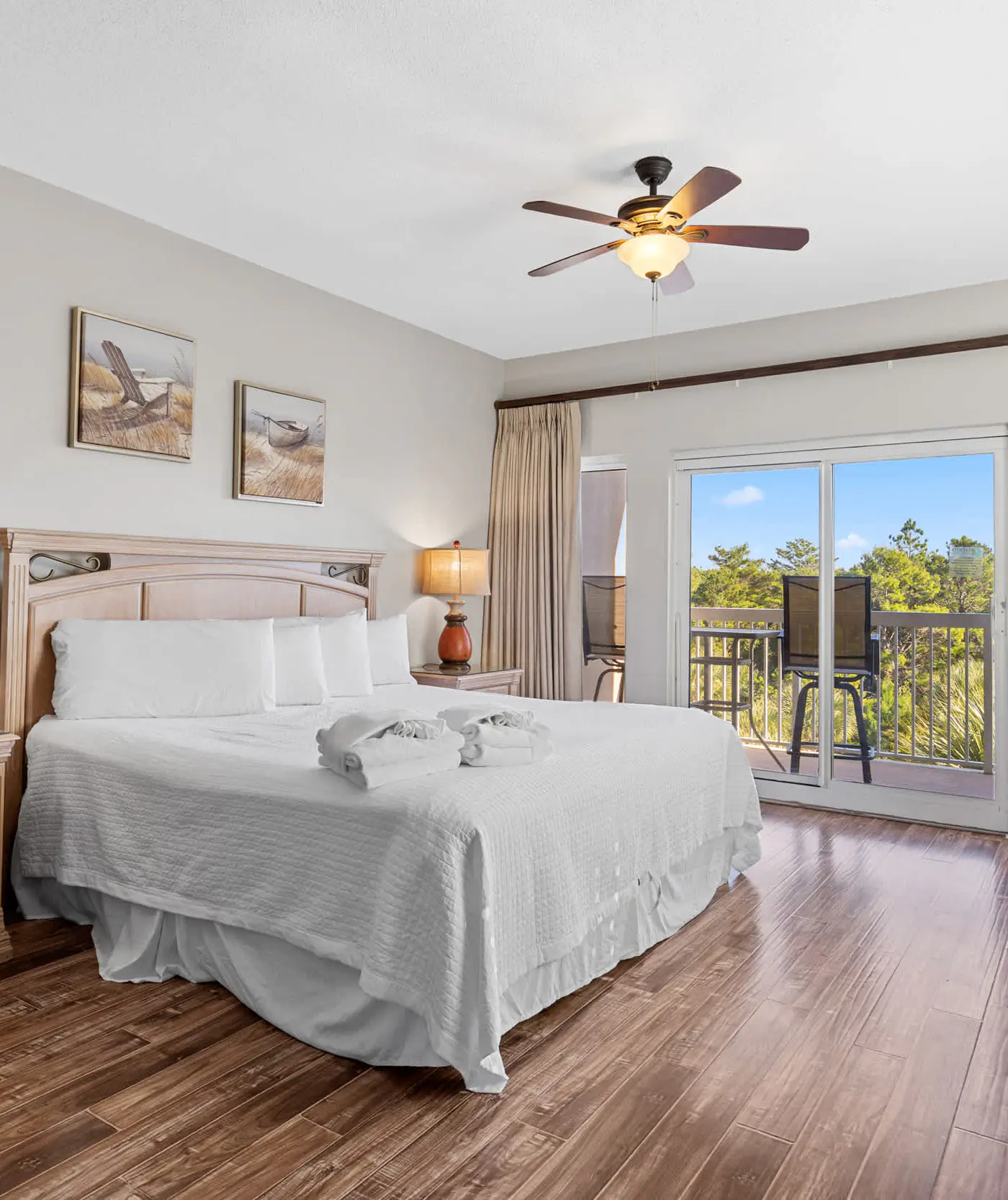 3BR condo w beach access & resort perks