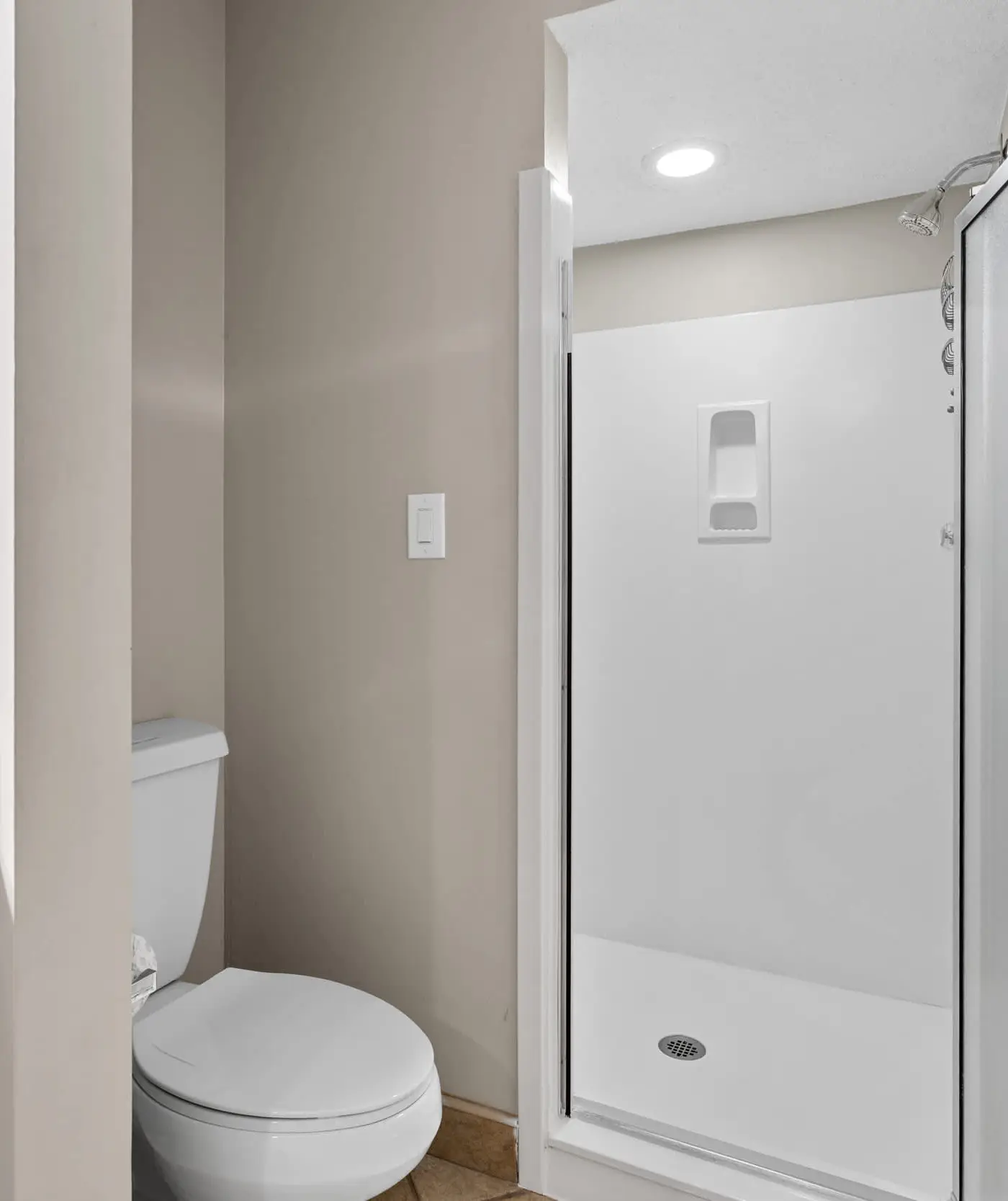 3BR condo w beach access & resort perks