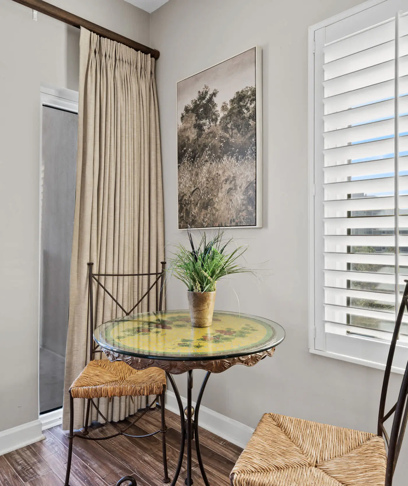 3BR condo w beach access & resort perks