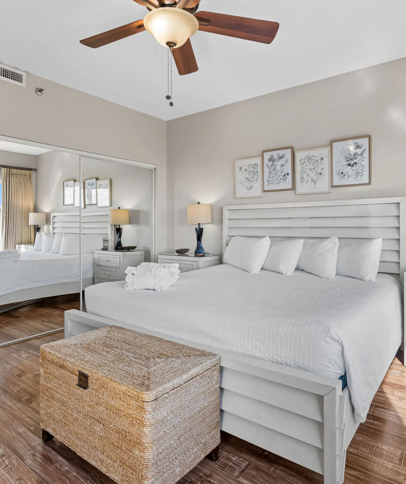3BR condo w beach access & resort perks