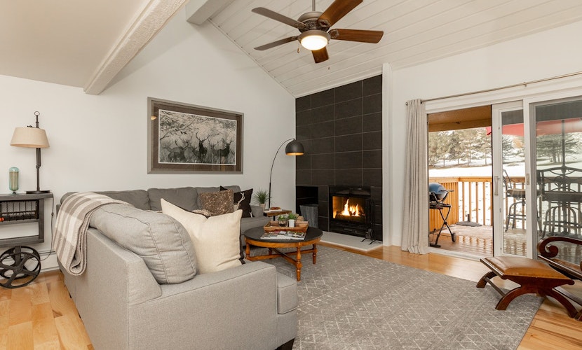 Sunburst in Sun Valley! Modern Family Getaway in Elkhorn.