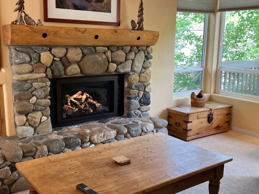 Sun Valley Townhome 215A