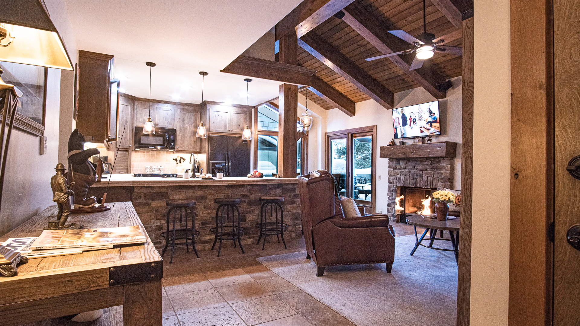 SV154 - Walk to Lifts & Town - Hot Tub & Pool