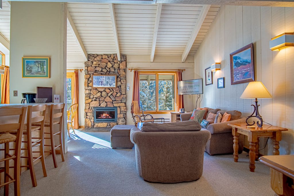 SV112 - Walk to Lifts & Town - Hot Tub & Pool