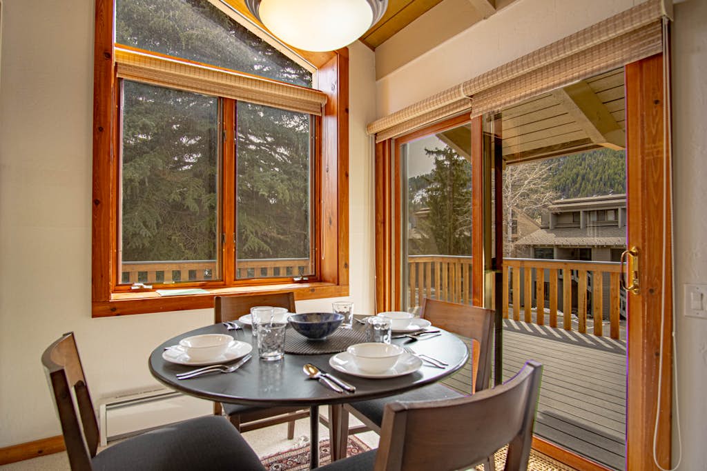 SV102 - Walk to Lifts & Town - Hot Tub & Pool