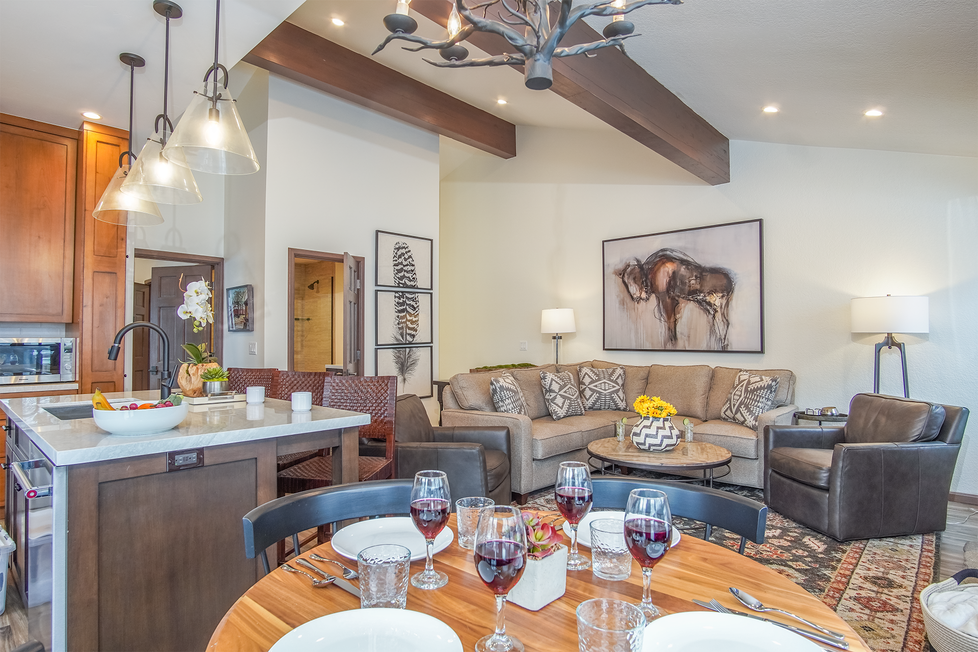 Skiway Chalet - Next to Warm Springs Lifts  - Close to Natural Hot Springs