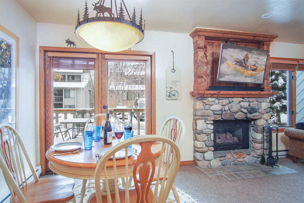 Sun Valley Condo 101