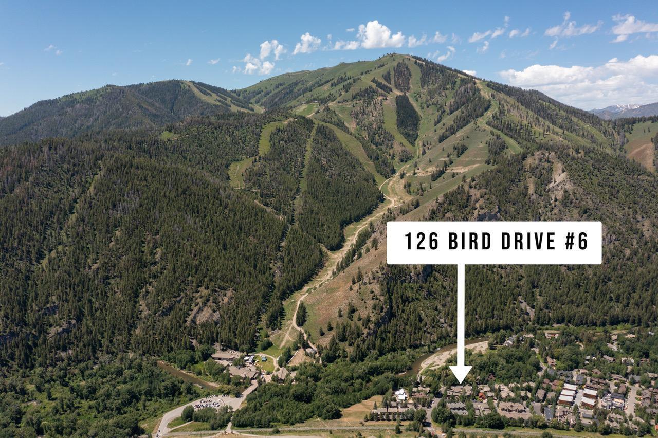 Downtown Ketchum Condo - Walk to Ski Lifts!