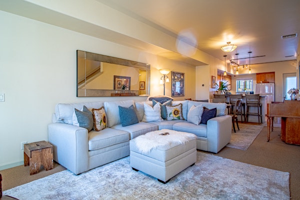 2BD Sweetwater Condo - Community Park, Pool + Hot Tub