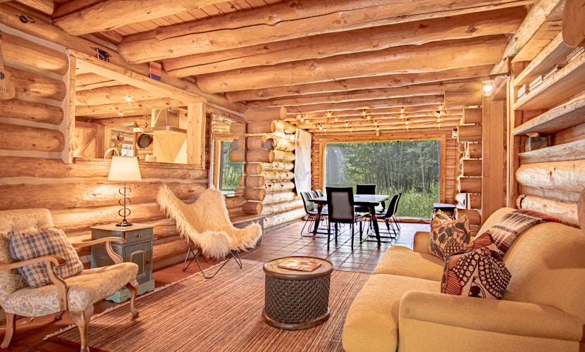 The Barn on Warm Springs Creek - 9 Riverfront Acres